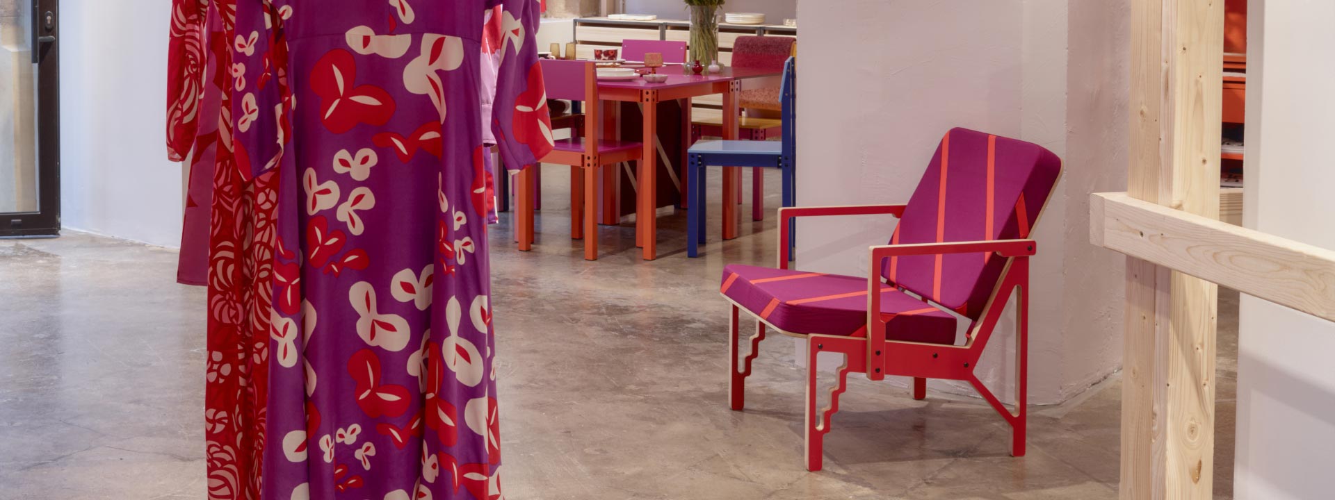 Marimekko Pariisin myymälä, Yrjö Kukkapuro CNC-tuoli