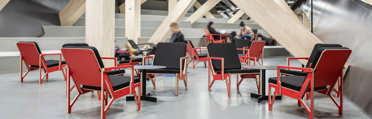 Keskustakirjasto Oodi, Yrjö Kukkapuro CNC tuolit
