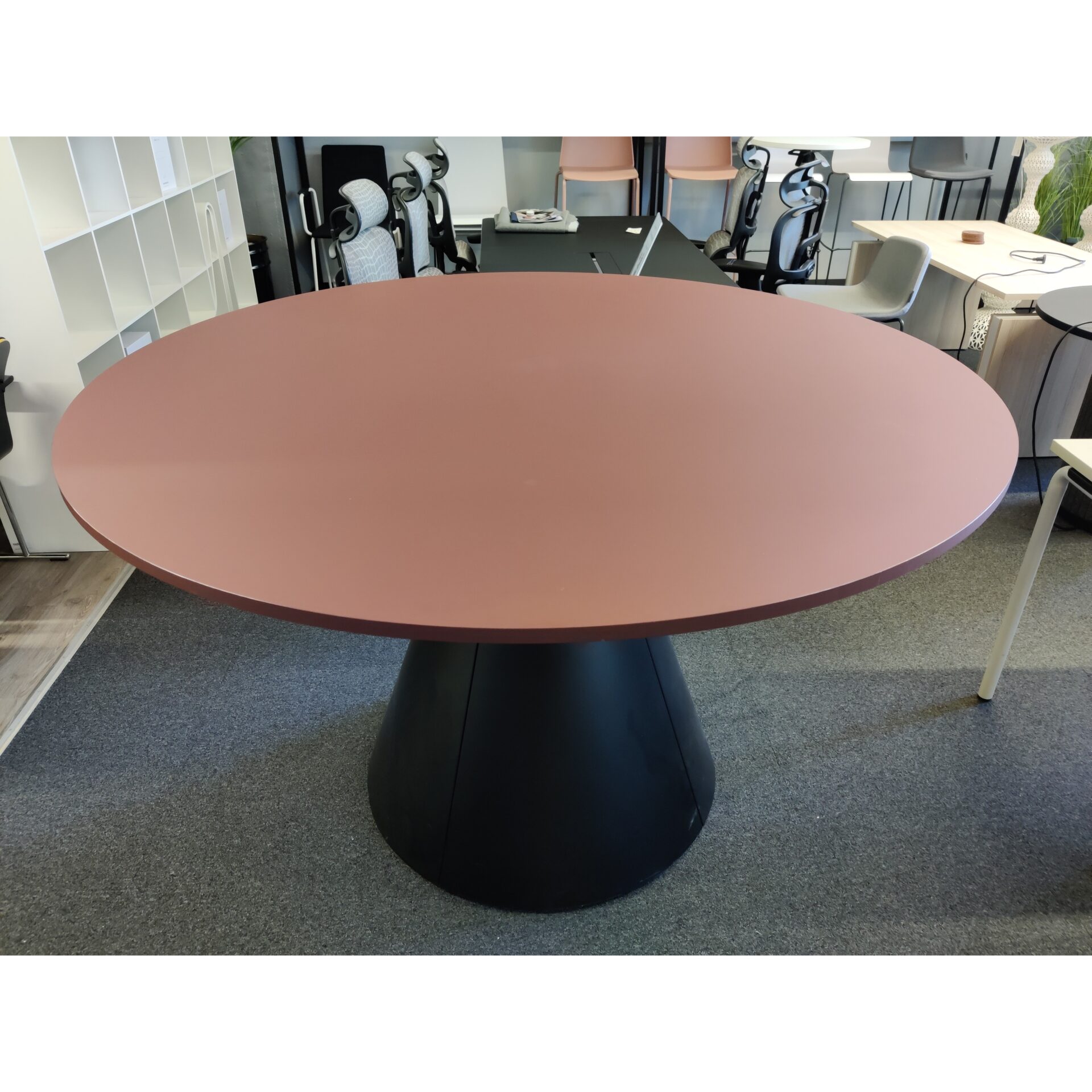 Mara Follow Meeting pöytä halk. 160 cm, korkeussäädettävä