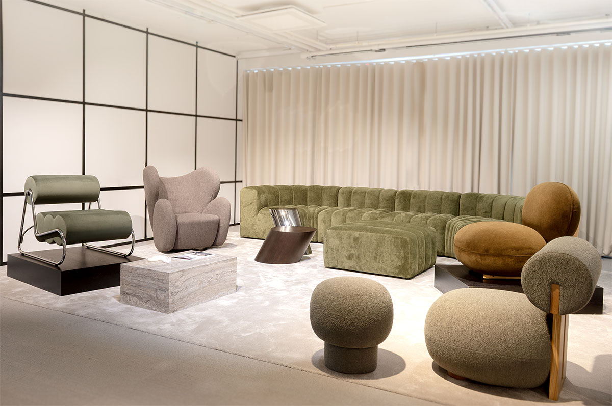 Showroom toimistokalusteet
